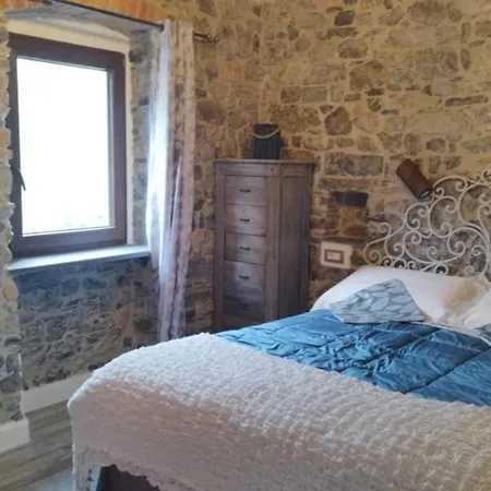 Pensionat La Pietra Di Sersa Quaratica