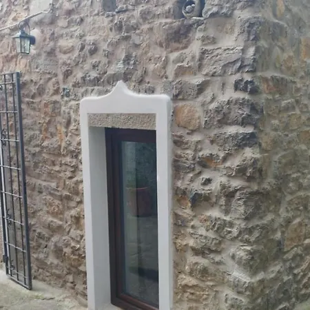 La Pietra Di Sersa 3*