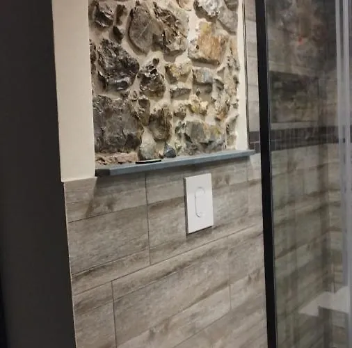 La Pietra Di Sersa Quaratica