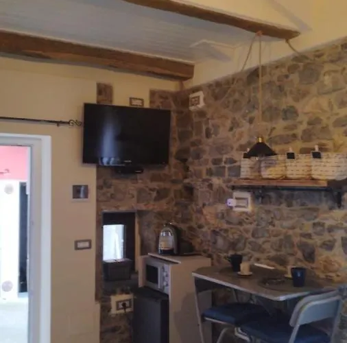 La Pietra Di Sersa 3* Quaratica