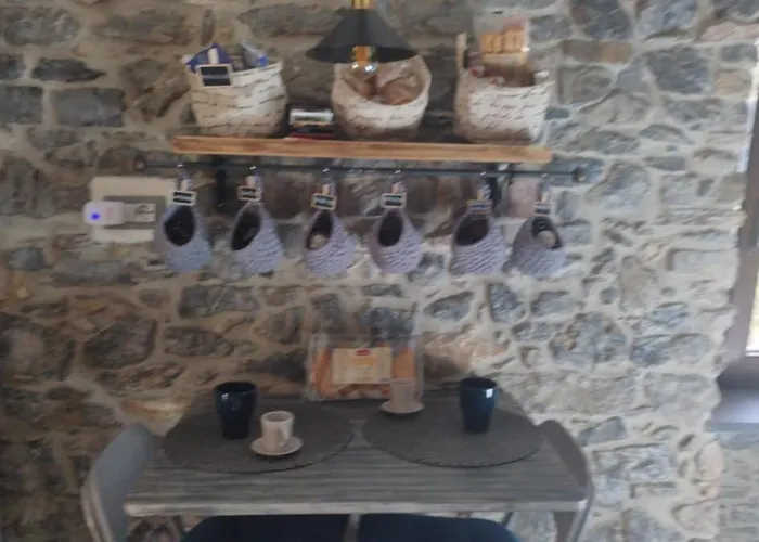 Pensionat La Pietra Di Sersa Quaratica