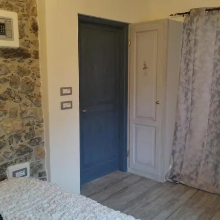 La Pietra Di Sersa Pensjonat Quaratica