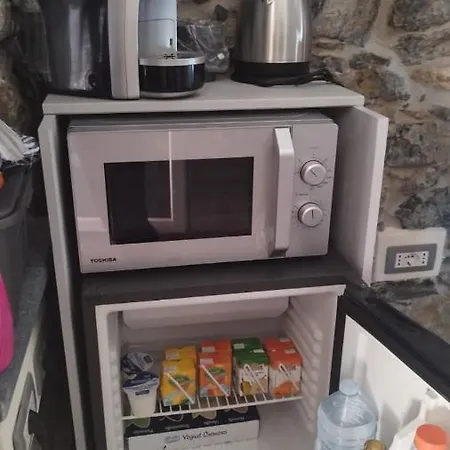 Pensjonat La Pietra Di Sersa 3*