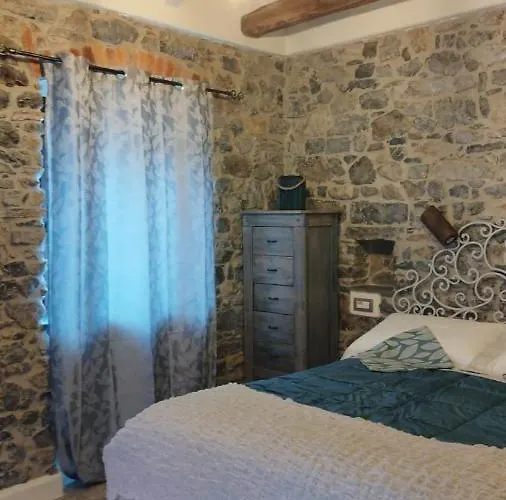 La Pietra Di Sersa Quaratica